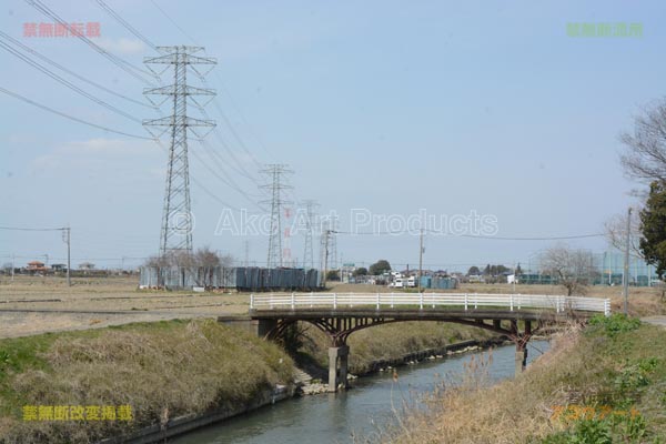 北埼玉線と古い橋