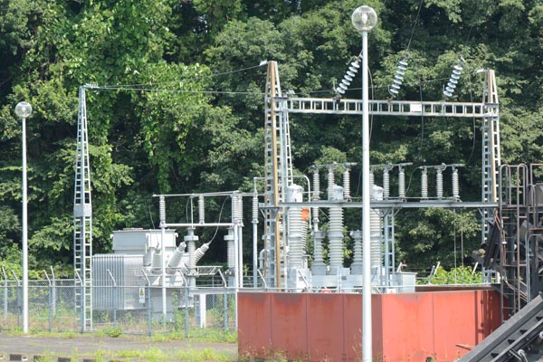 飯沼川第一排水機場変電所